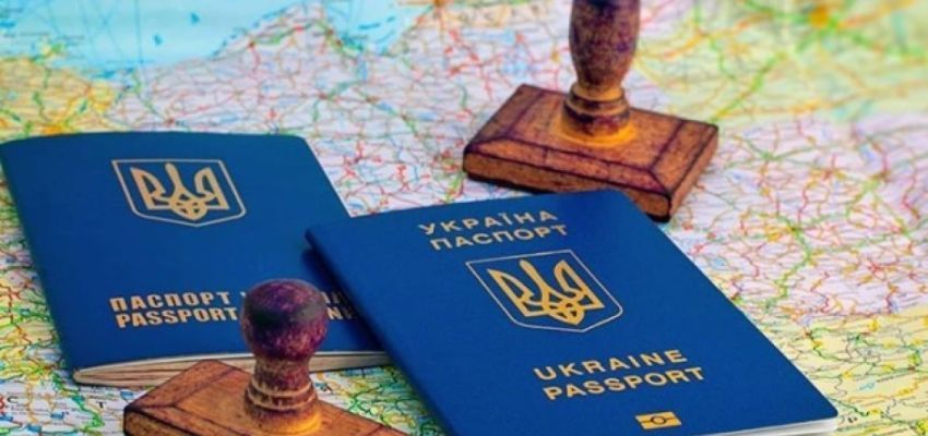 Паспорти для чоловіків за кордоном