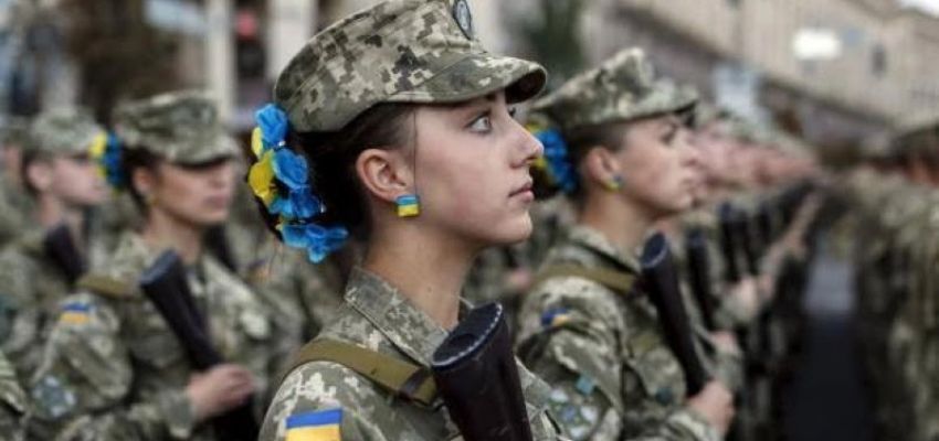 Проходження медогляду жінками для постановки на військовий облік